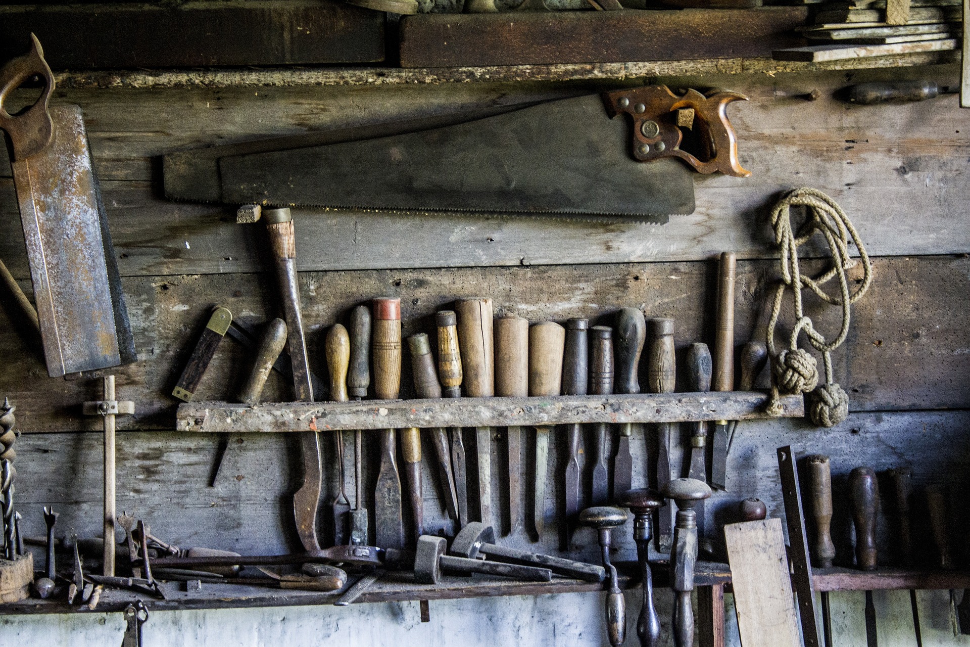 tools-1209764_1920 tools-1209764_1920